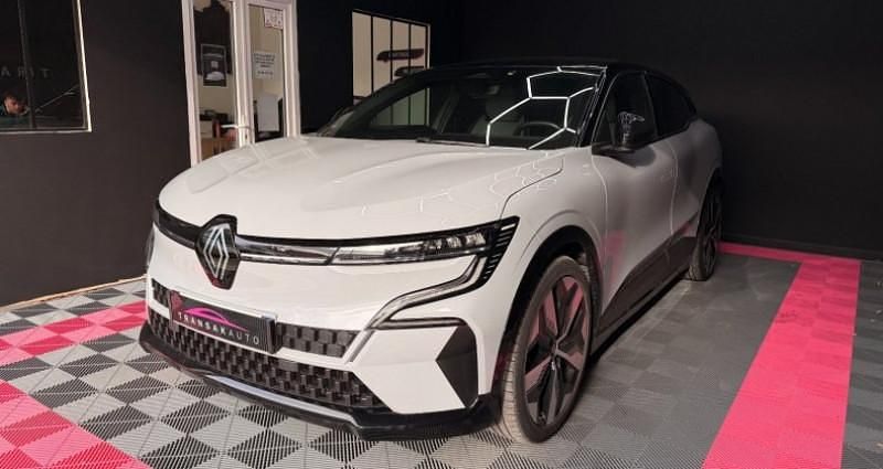 Occasion Renault Megane E-Tech Techno 161 kW (220 ch) 2022 Berline
