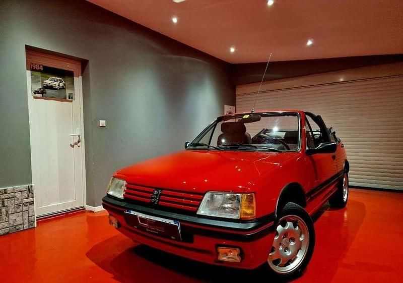 Occasion Peugeot 205 106 ch (77 kW) 1987 Rouge Cabriolet