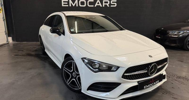 Blanc Utilisé 2019 Mercedes CLA220 Shooting Brake AMG line Break | 26 990 € - Image 1/4