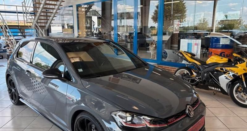 Gris Utilisé 2019 VW Golf VII GTI Berline | 29 890 € (Prix juste) - Image 1/4