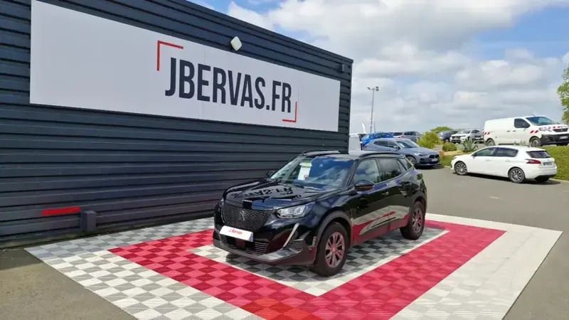 Noir Utilisé 2022 Peugeot 2008 Style SUV | 18 490 € (Prix juste) - Image 1/4