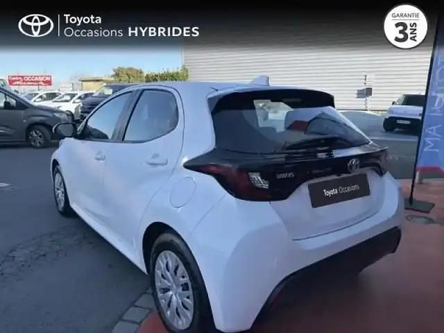 Occasion Toyota Yaris Hybrid Business Edition 116 ch (85 kW) 2023 Blanc Berline