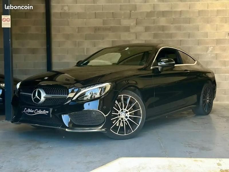 Noir Utilisé 2016 Mercedes C200 AMG line Coupé | 26 990 € - Image 1/4