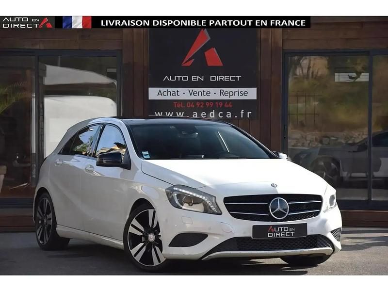 Blanc Utilisé 2012 Mercedes A180 Break | 12 900 € (Prix assez cher) - Image 1/4