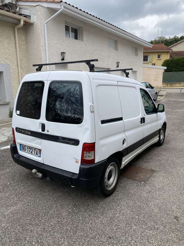 Image 4/4