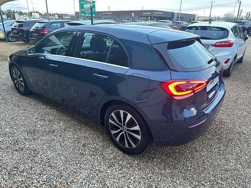 Occasion Mercedes 180 Style 136 ch (100 kW) 2022 Bleu Berline