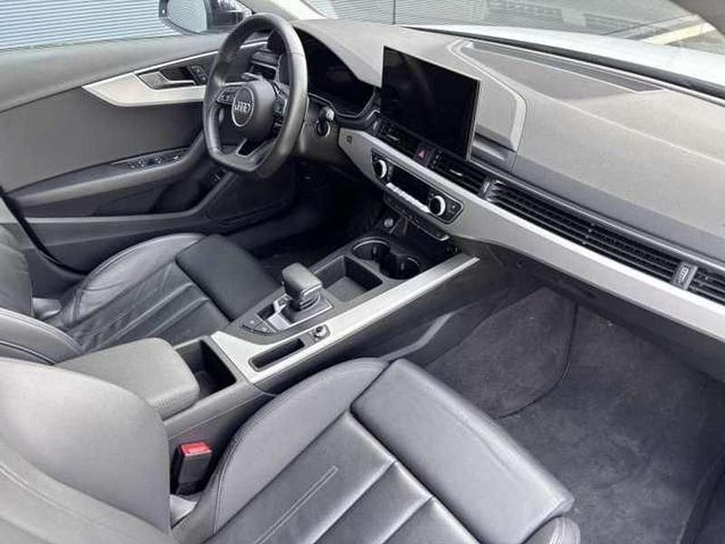 Occasion Audi A4 S-Line 150 ch (110 kW) 2023 Blanc Break