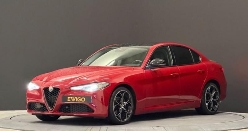 Rouge Occasion 2018 Alfa Romeo Giulia Super Berline | 26 490 € (Prix juste) - Image 1/4