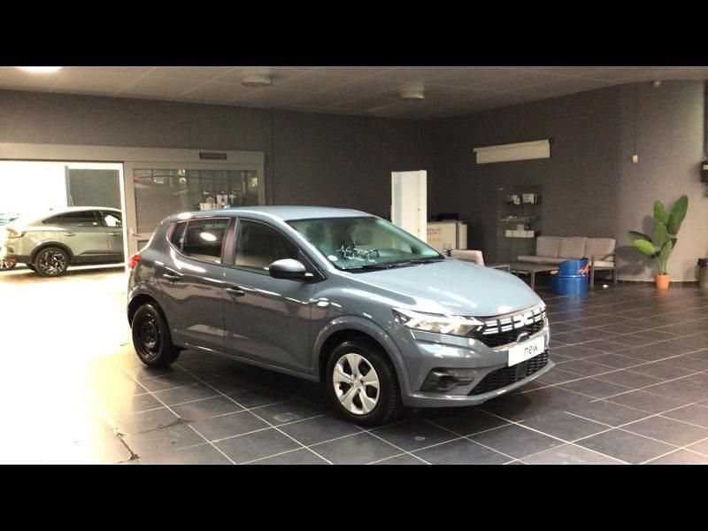 Occasion Dacia Sandero Essentiel 101 ch (74 kW) 2023 Gris Citadine