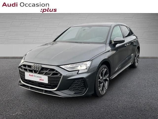 Nouvelle Audi A3 S-Line 150 ch (110 kW) 2026 Gris daytona nacré