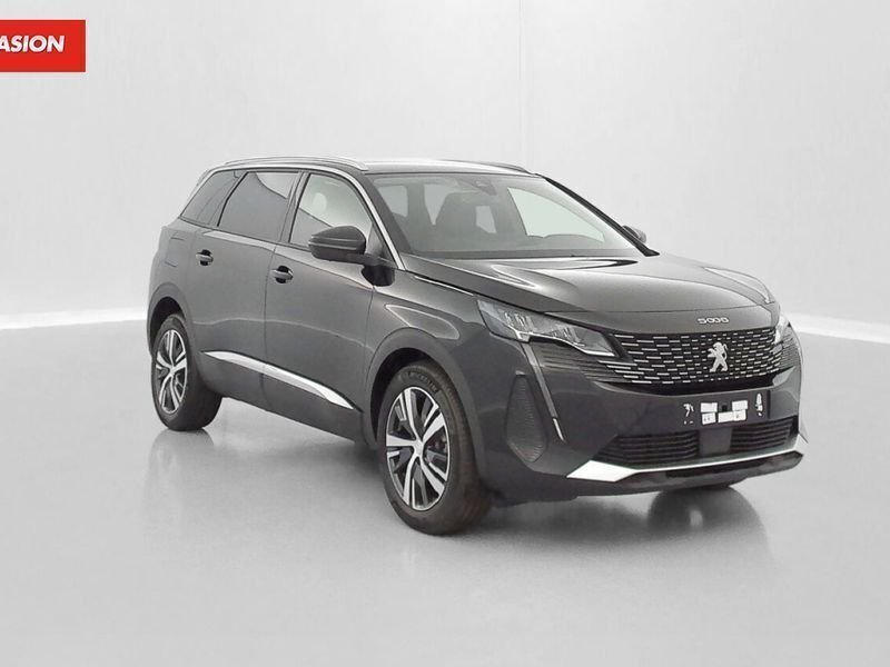 Noir Utilisé 2023 Peugeot 5008 Active Monospace | 34 500 € (Prix cher) - Image 1/4