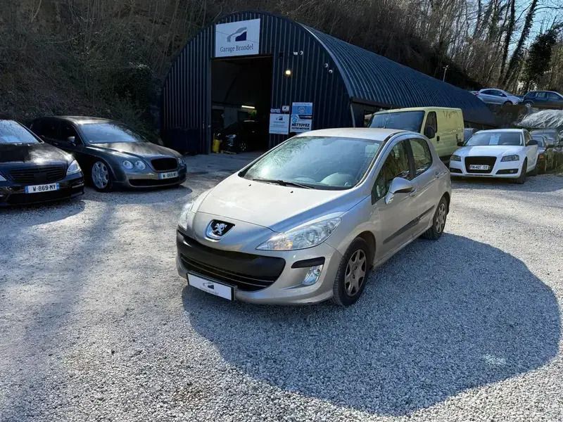 Gris Utilisé 2008 Peugeot 308 Berline | 4 000 € (Prix juste) - Image 1/4
