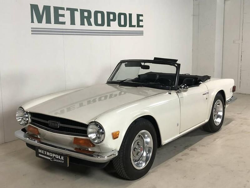 Blanc Utilisé 1974 Triumph TR6 Cabriolet | 17 500 € - Image 1/4