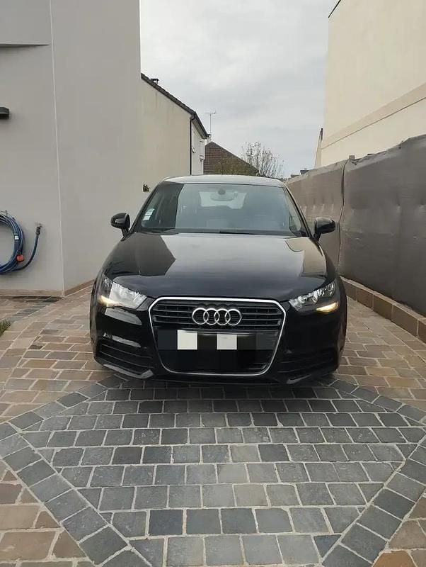Noir Utilisé 2013 Audi A1 Sportback Sport Citadine | 9 200 € (Bon prix) - Image 1/4