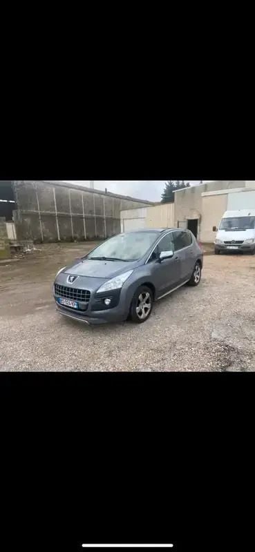 Utilisé 2011 Peugeot 3008 Premium SUV | 4 990 € (Super prix) - Image 1/4