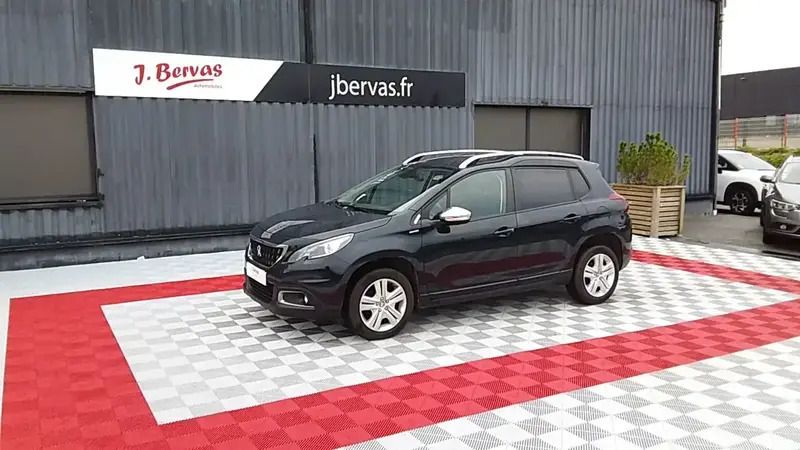 Gris Utilisé 2018 Peugeot 2008 Style SUV | 15 490 € (Prix cher) - Image 1/4