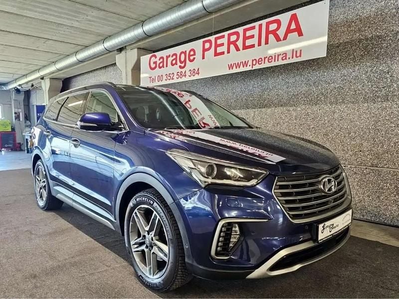 Bleu Utilisé 2016 Hyundai Grand Santa Fe SUV | 21 900 € - Image 1/4