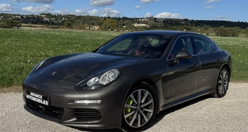 Utilisé 2015 Porsche Panamera S E-Hybrid Berline | 33 900 € - Image 1/4
