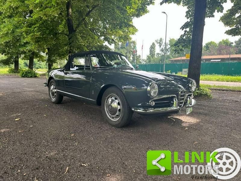Gris Utilisé 1962 Alfa Romeo Giulia Cabriolet | 76 900 € - Image 1/4