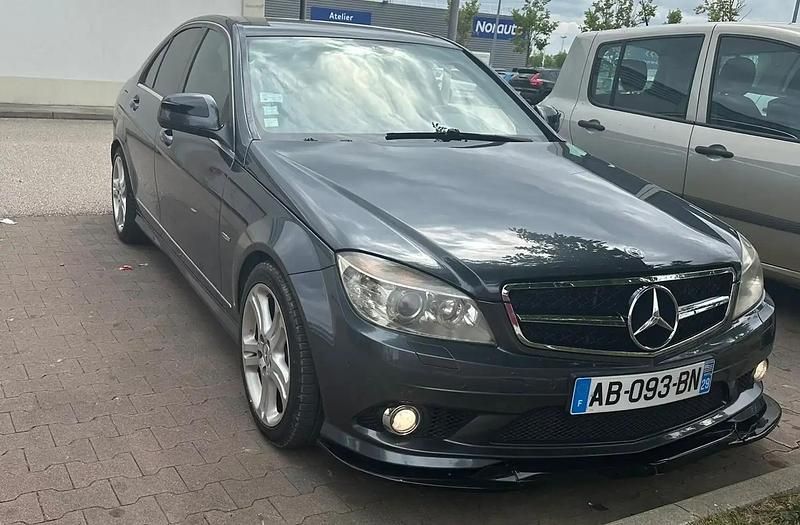 Utilisé 2007 Mercedes C220 Avantgarde Berline | 7 650 € (Prix juste) - Image 1/4