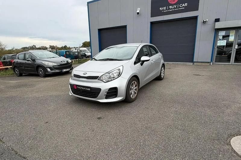 Utilisé 2016 Kia Rio 2 Berline | 7 790 € (Prix juste) - Image 1/4