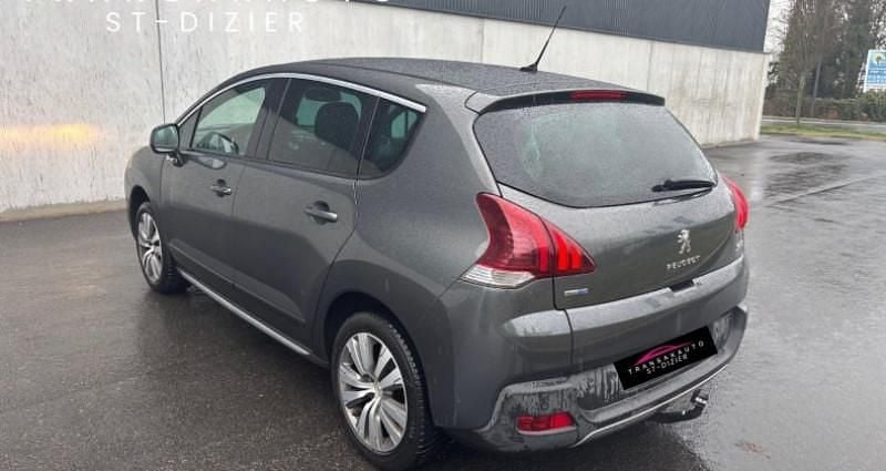 Occasion Peugeot 3008 Style 120 ch (88 kW) 2016 Gris SUV
