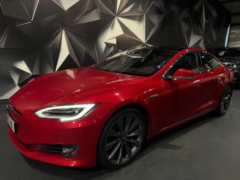 Rouge Occasion 2016 Tesla Model S Performance Citadine | 36 690 € (Prix juste) - Image 1/4