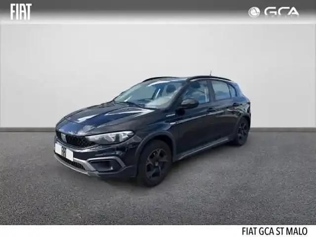Noir cinema métallisé Utilisé 2022 Fiat Tipo Cross Berline | 16 990 € - Image 1/4