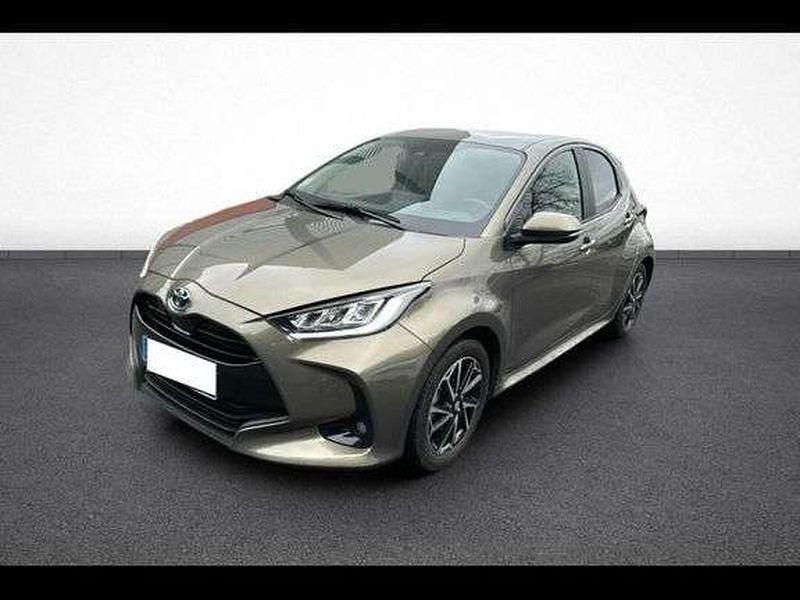 Utilisé 2024 Toyota Yaris Hybrid Design Berline | 20 970 € (Prix juste) - Image 1/1