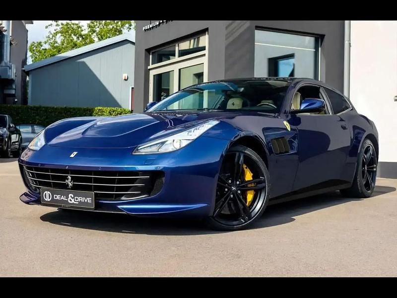 Bleu Utilisé 2017 Ferrari GTC4Lusso Break | 174 990 € (Super prix) - Image 1/4