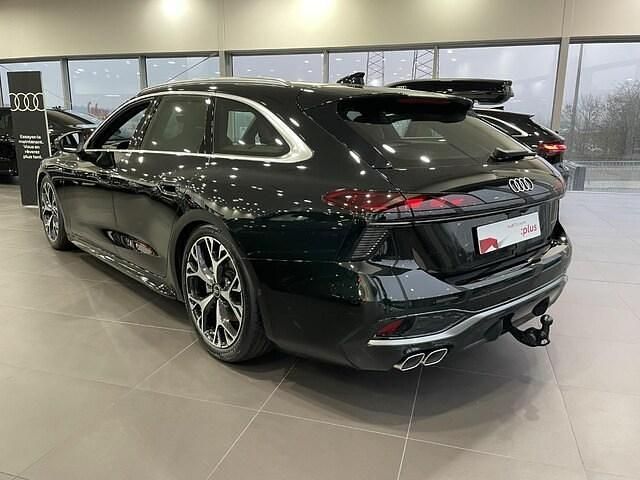 Nouvelle Audi A6 S-Line 204 ch (150 kW) 2026 Noir mythique métallisé Break