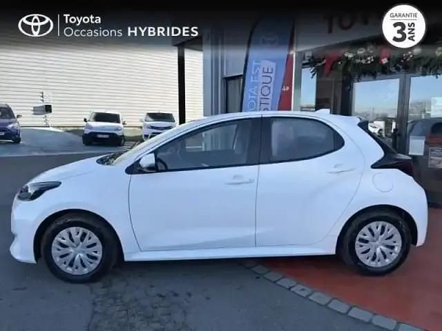 Occasion Toyota Yaris Hybrid Business Edition 116 ch (85 kW) 2023 Blanc Berline