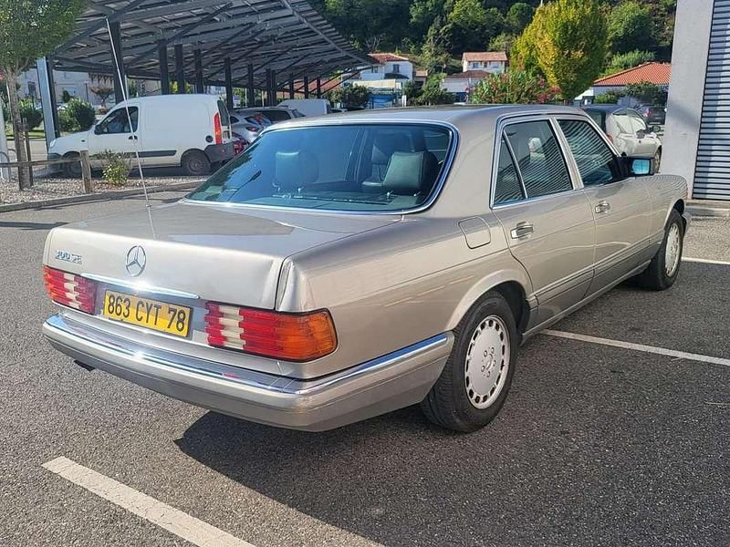 Occasion Mercedes E300 18 ch (13 kW) 1989