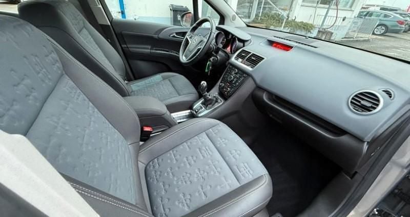 Occasion Opel Meriva Cosmo 121 ch (88 kW) 2011 Gris Monospace