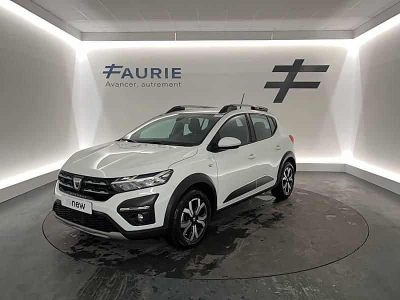 Blanc Occasion 2022 Dacia Sandero Comfort Citadine | 14 490 € (Prix juste) - Image 1/4