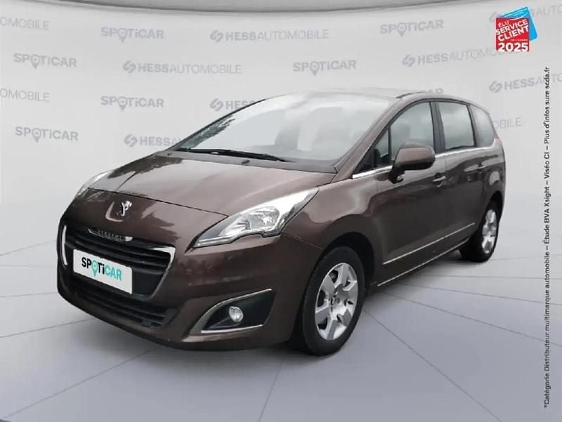 Gris Utilisé 2015 Peugeot 5008 Allure Monospace | 13 499 € (Prix cher) - Image 1/4