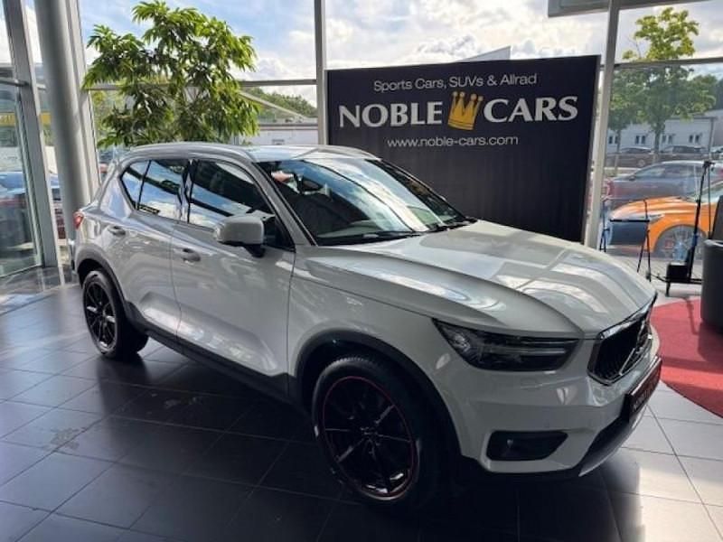 Utilisé 2019 Volvo XC40 SUV | 32 390 € (Prix juste) - Image 1/4