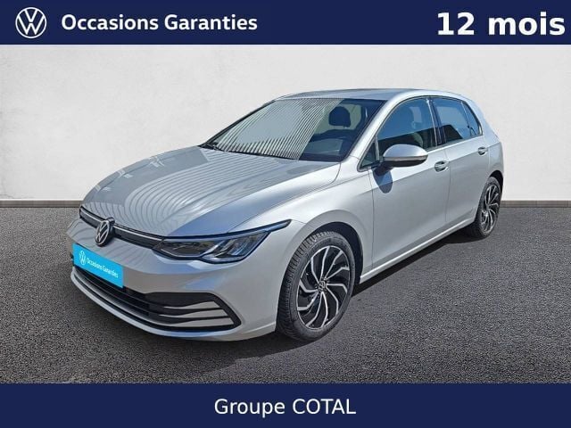 Gris Utilisé 2021 VW Golf VIII Life Berline | 22 900 € (Prix juste) - Image 1/4