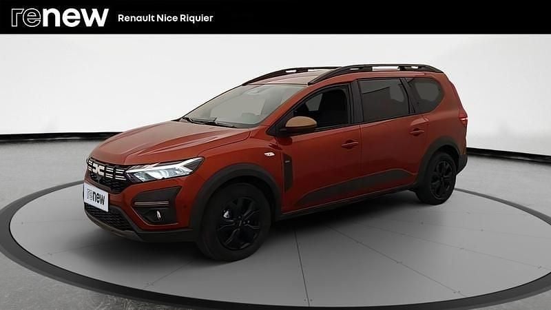 Marron Utilisé 2024 Dacia Jogger Extreme Monospace | 19 999 € (Prix juste) - Image 1/4