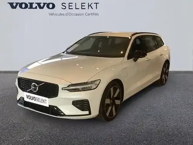 707 blanc cristal metalli Nouvelle 2025 Volvo V60 Break | 61 900 € - Image 1/4