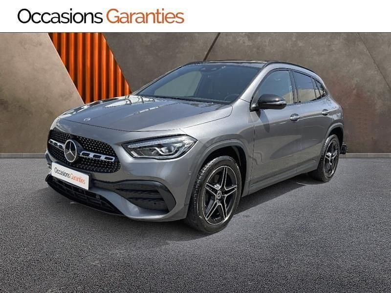 Gris montagne métallisé Utilisé 2021 Mercedes GLA200 AMG line SUV | 32 900 € (Bon prix) - Image 1/4