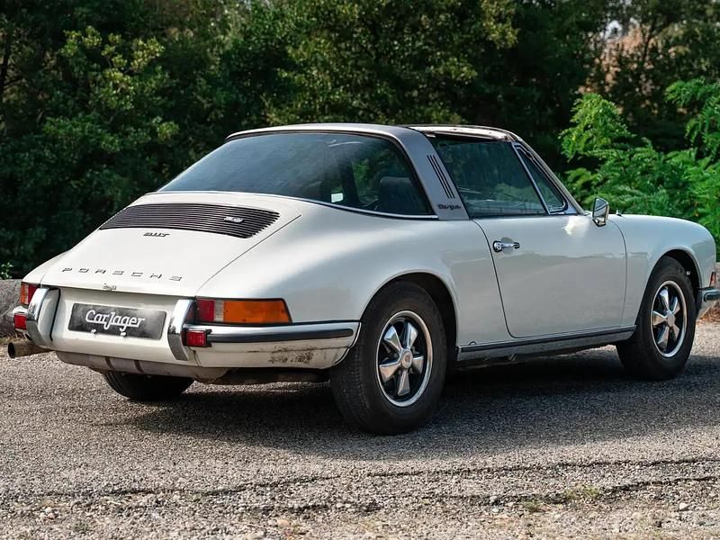 Occasion Porsche 911 131 ch (96 kW) 1973 Blanc