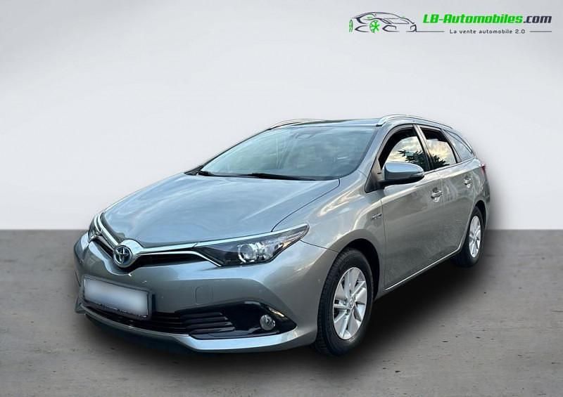Utilisé 2018 Toyota Auris Hybrid Berline | 21 300 € - Image 1/4