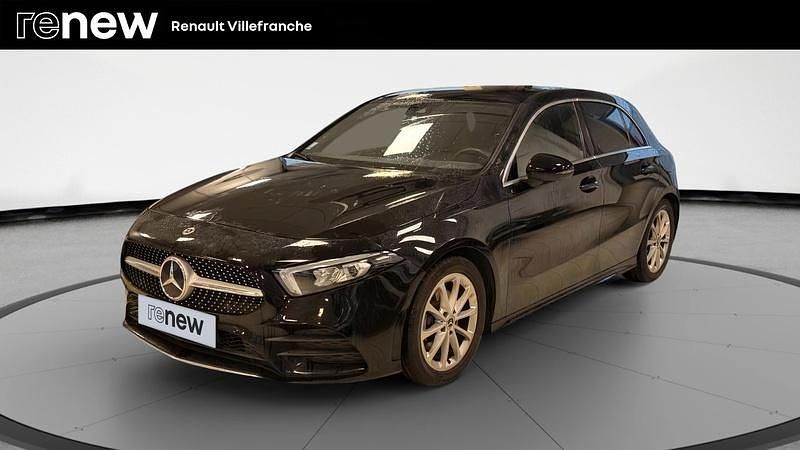 Noir Utilisé 2021 Mercedes A200 AMG line Berline | 26 990 € (Prix juste) - Image 1/4