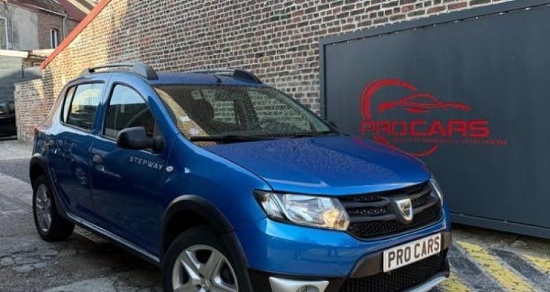 Bleu Utilisé 2015 Dacia Sandero Stepway Citadine | 7 790 € (Prix juste) - Image 1/4