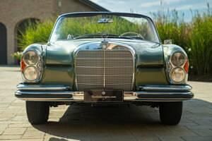 Occasion Mercedes 220 SE 120 ch (88 kW) 1964 Vert Cabriolet