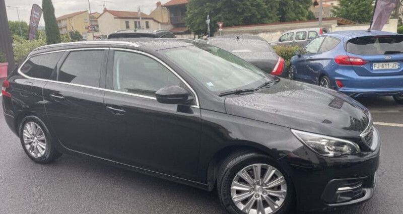 Utilisé 2021 Peugeot 308 Allure Break | 12 990 € (Bon prix) - Image 1/4