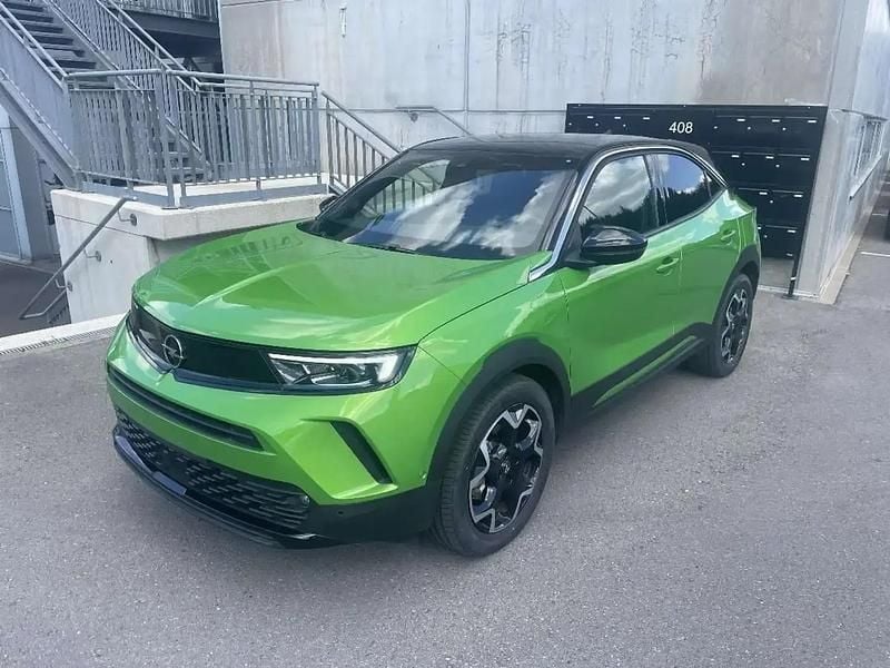 Vert Utilisé 2024 Opel Mokka-e Ultimate SUV | 24 512 € (Prix juste) - Image 1/4