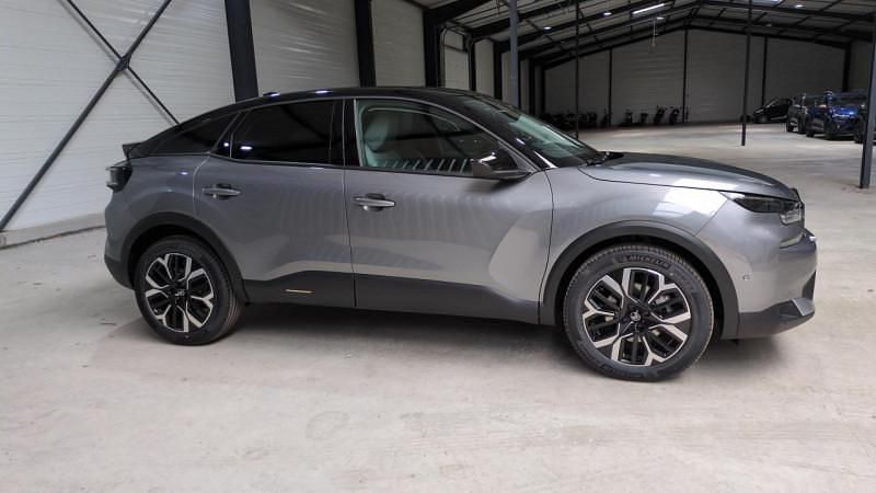 Nouvelle 2025 Citroën C4 Berline | 24 200 € (Prix juste) - Image 1/4