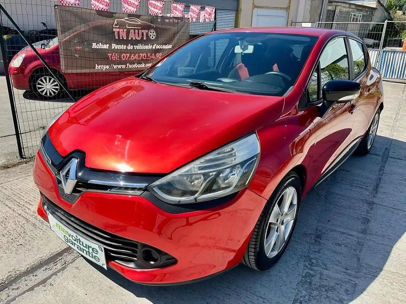 Rouge Utilisé 2012 Renault Clio IV Expression Berline | 6 290 € (Prix assez cher) - Image 1/4